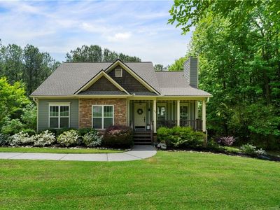 33 Kay Rd NE, White, GA, 30184