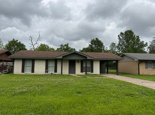 290 Beach St, Vidor, TX 77662