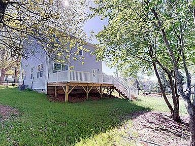 2nd image of 128 Ensign Pl