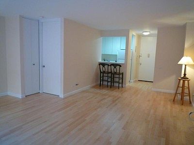 1st image of 215 W 95th St APT 10N