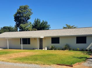 808 E Ivy St, Hanford, CA 93230