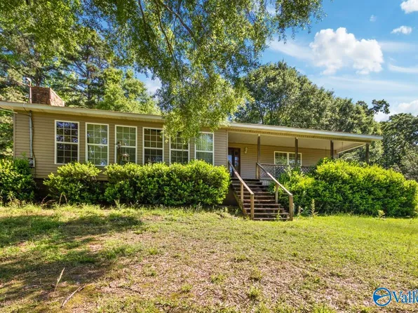 3823 Pleasant Hill Rd, Guntersville, AL 35976