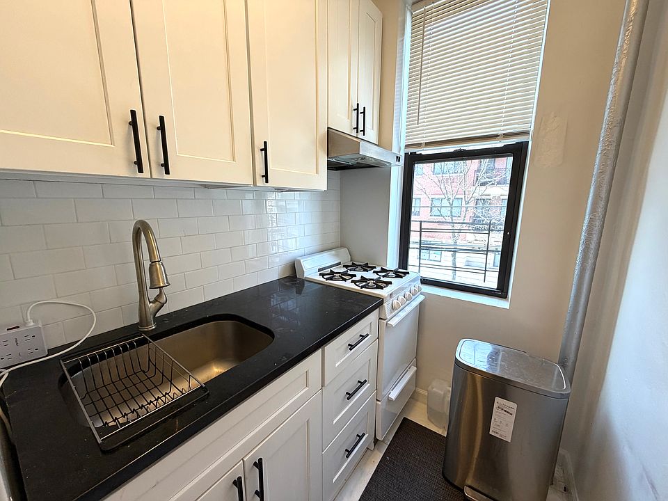 1st image of 31-03 23rd St #2A