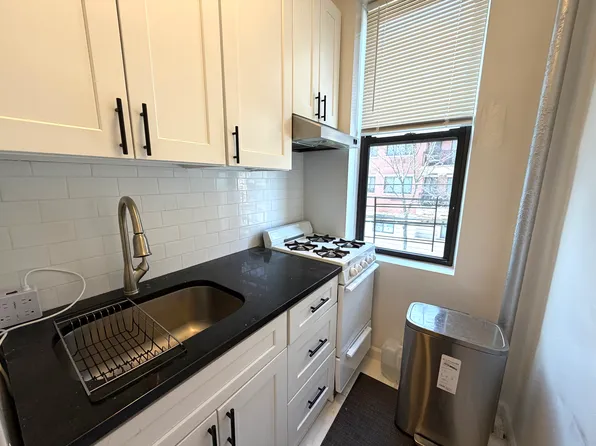 31-03 23rd Street image 1 of 10