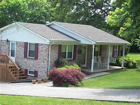 1st image of 442 Fox Dr