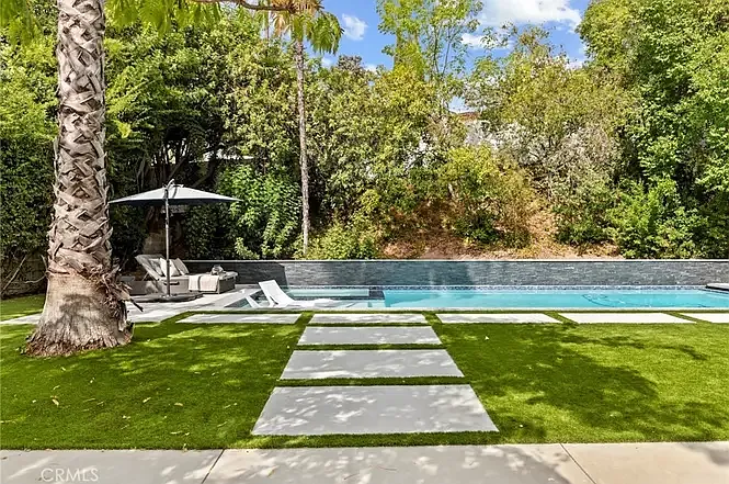 4410 Canoga Dr — Photo 10