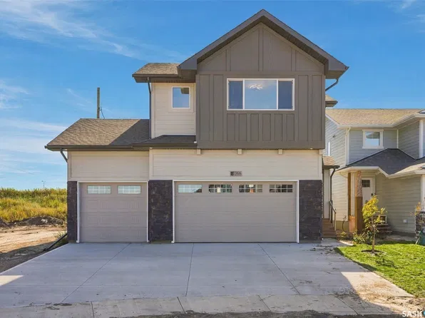 266 Kostiuk Crescent, Saskatoon, SK S7V 2A3