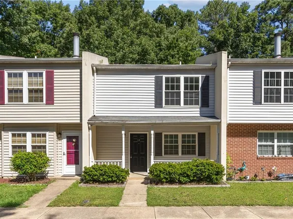 35 Oneonta Dr, Newport News, VA 23602