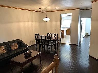 2nd image of 927 La Mesa Trl #C