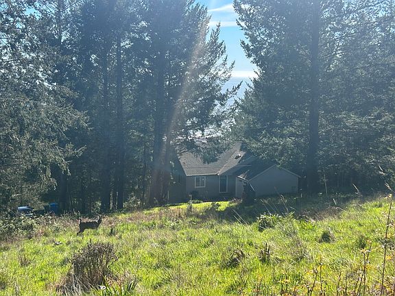 5th image of 66 Vista Rd