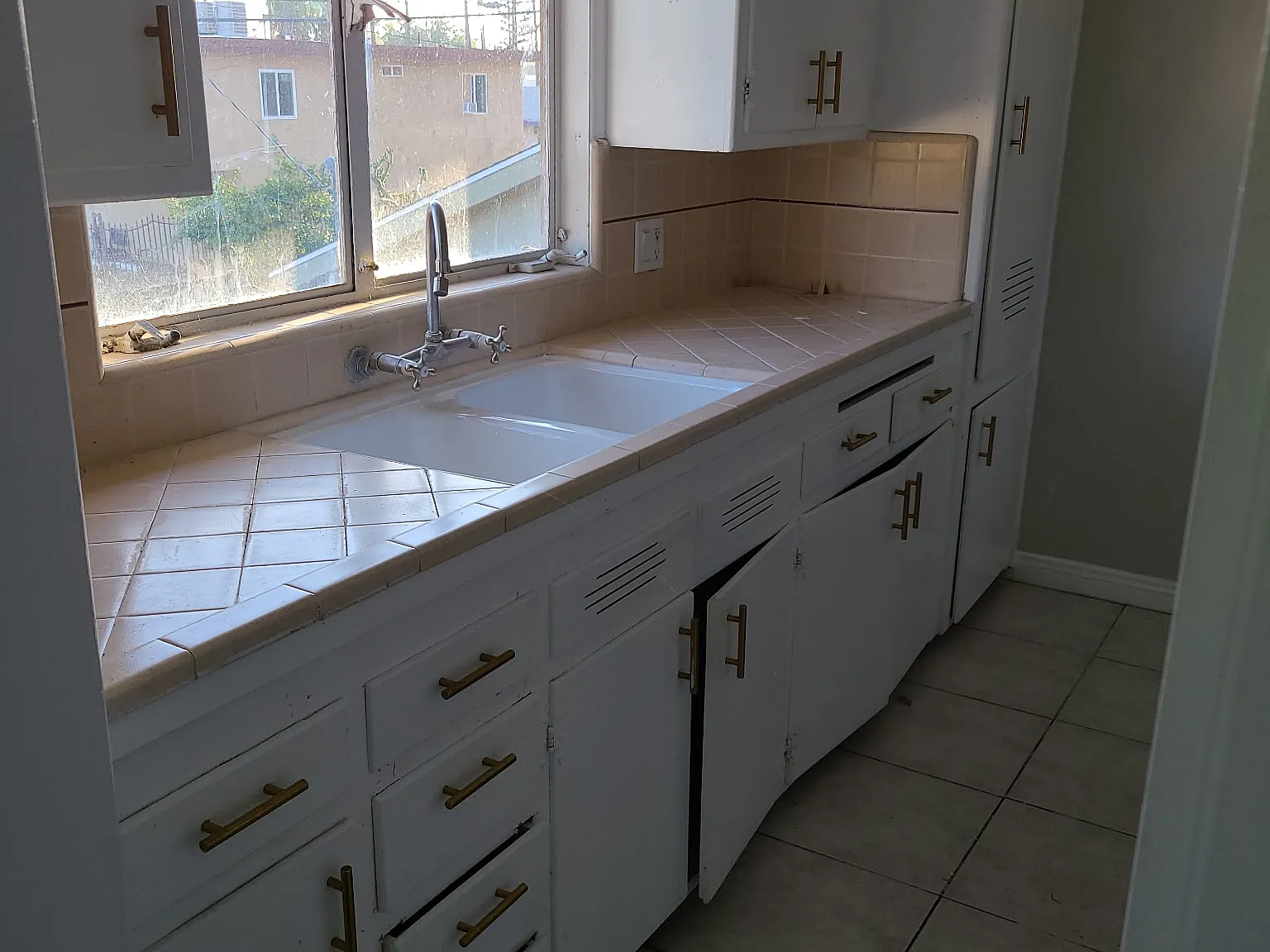 2 bed, $1,695 — Photo 1