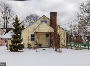 59 Ribsam St, Hamilton, NJ 08619