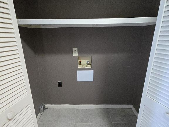 5th image of 1 Upton Ct