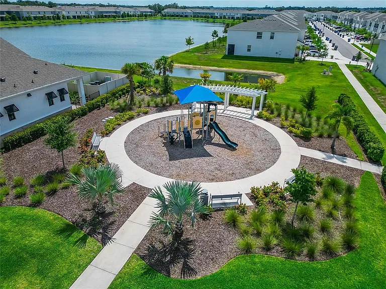 472 Mangrove Shade Cir — Photo 84
