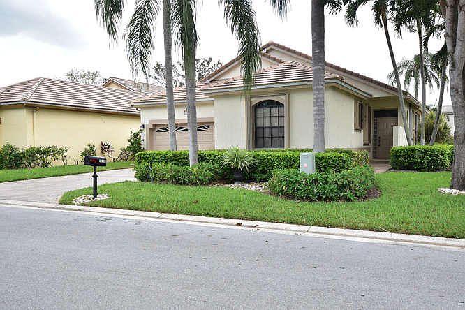 1st image of 10103 Lexington Cir N