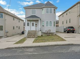 26 Smith Ter #2, Staten Island, NY 10304