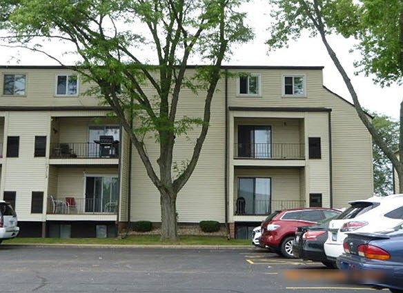 1st image of 3119 W Willow Knolls Dr #28