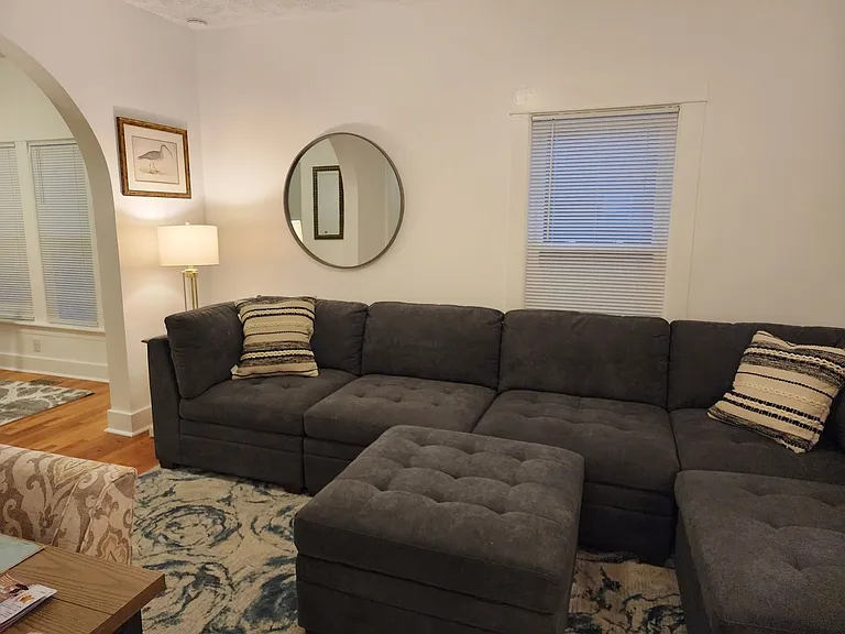 256 Dickinson St SW — Photo 3