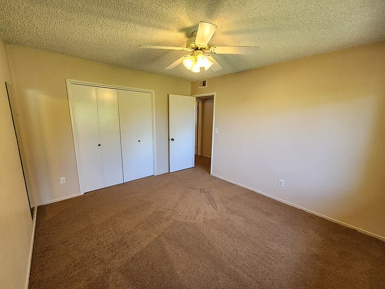 5604 Indian Wells Ave — Photo 13