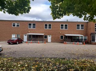 445 State Ave APT 13, Owatonna, MN 55060