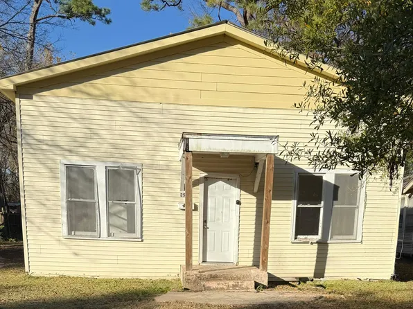 2550 Pierce St, Beaumont, TX 77703