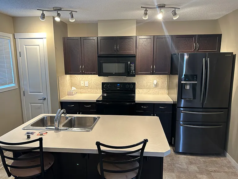 1057 Watt Promenade SW — Photo 6