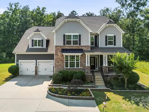 2525 Surveyor General Dr, Waxhaw, NC 28173