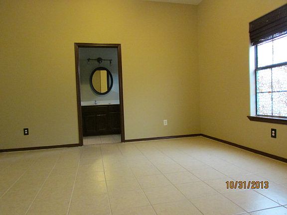 5th image of 3413 Sandie Ln #144