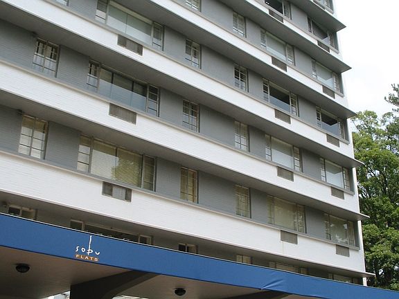 Sobu Flats is a mid-century conversion located in  Buckhead