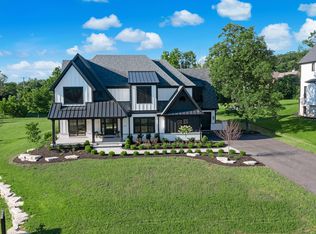 7700 Wolf Rd, Burr Ridge, IL 60527