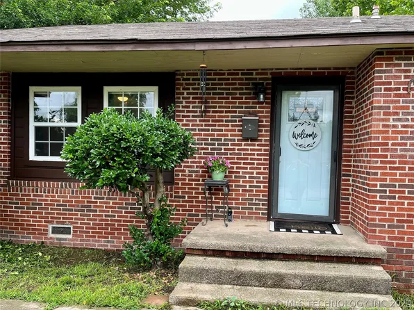 817 S Hickory St, Sapulpa, OK 74066