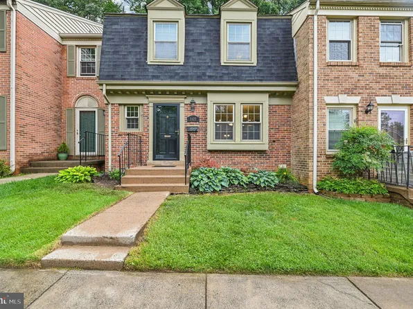 5409 Cheshire Meadows Way, Fairfax, VA 22032