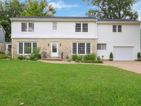 447 Edgerton Ave, Manhattan, KS 66502