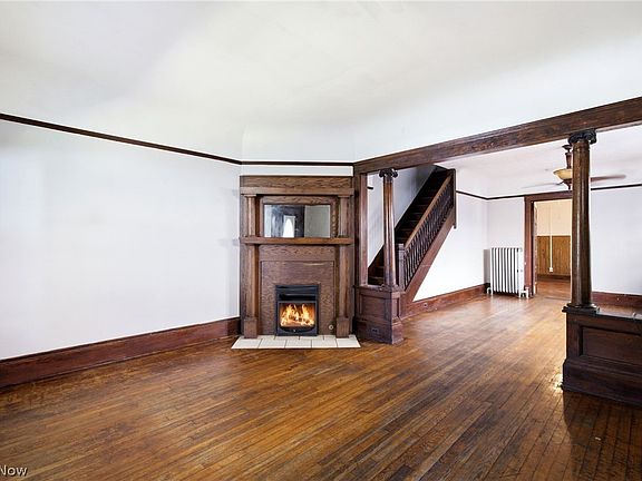 4th image of 3407 Daisy Ave
