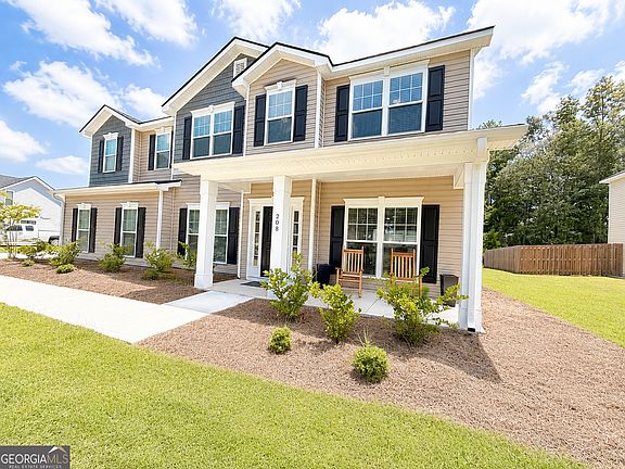 2nd image of 208 Northshore Dr