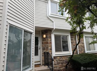 1038 Schmidt Ln, North Brunswick, NJ 08902
