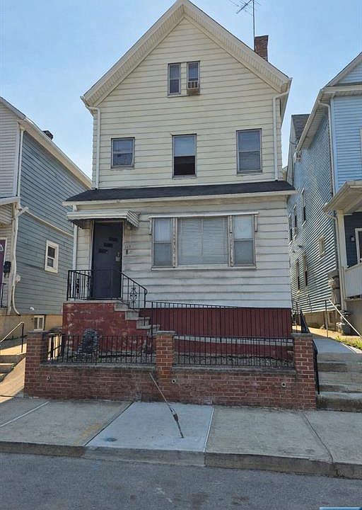 1st image of 119 Jacques Street