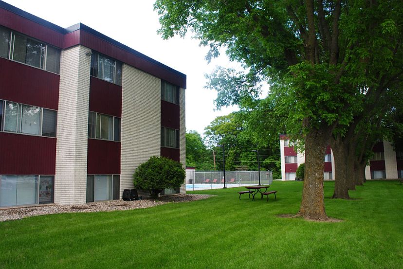 1st image of 107 Parkway Ave APT 207