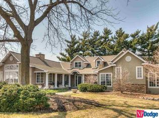 13425 Calhoun Rd, Omaha, NE 68152