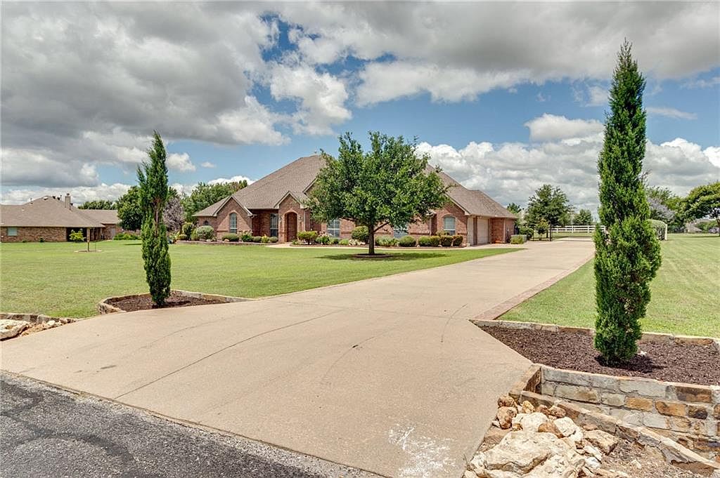 1048 Van Zandt Ct, Haslet, TX 76052 Zillow