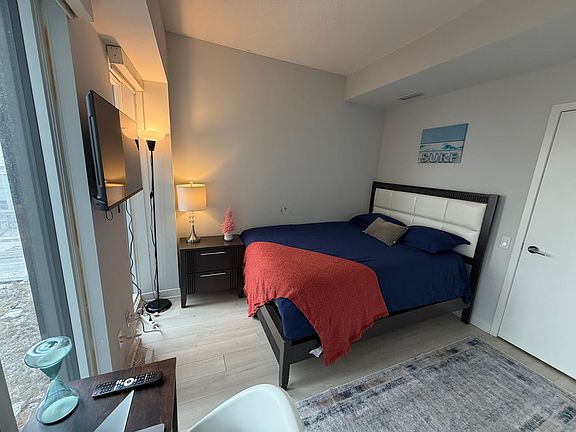 2nd image of 90 Queens Wharf Rd #510B