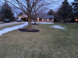 4881 Sierra Dr, Howell, MI 48843