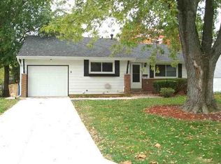1618 W Oakglen Dr, Peoria, IL 61614