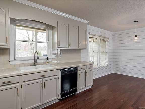 4th image of 11525 Waterflower Ln
