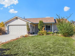 7908 Arlington Dr, Nampa, ID 83687