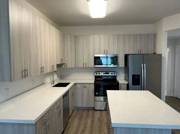 3322 Skyline Blvd, Cape Coral, FL