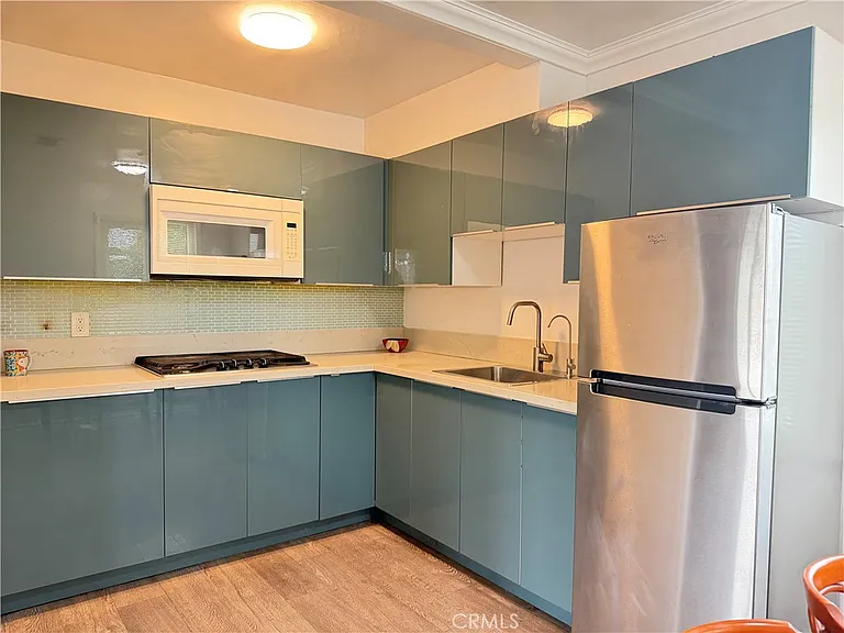 9729 W Live Oak Ave — Photo 7