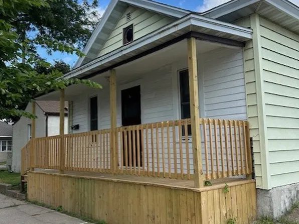 324 11th St N, La Crosse, WI 54601