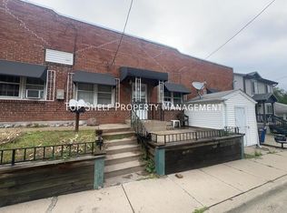 2303 E 9th St Unit 4, Des Moines, IA 50316