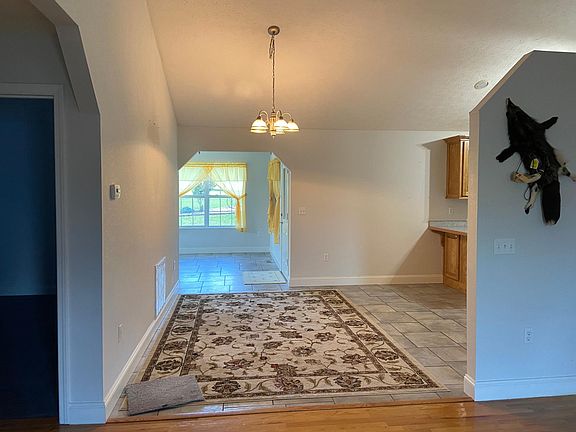 Dining room to Sun Room